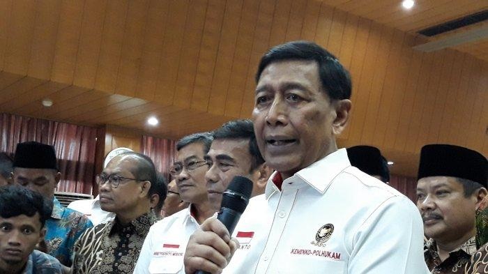 Tinggalkan RS, Wiranto Urus Persiapan Serah Terima Jabatan