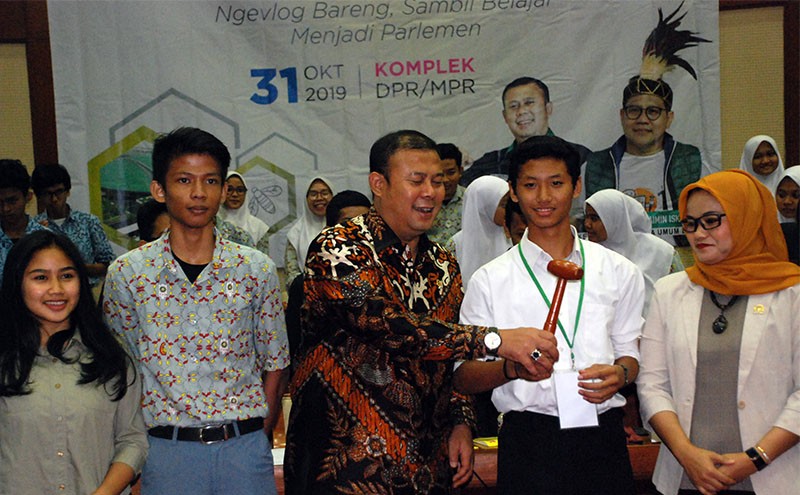 Fraksi PKB DPR Gelar " Millenial Road To Parliament "