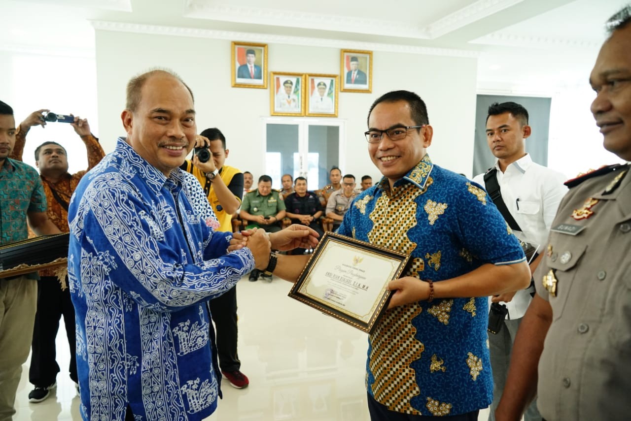 Ungkap Kasus Pembunuhan Guru SD, Personil Poldasu  Dapat Penghargaan
