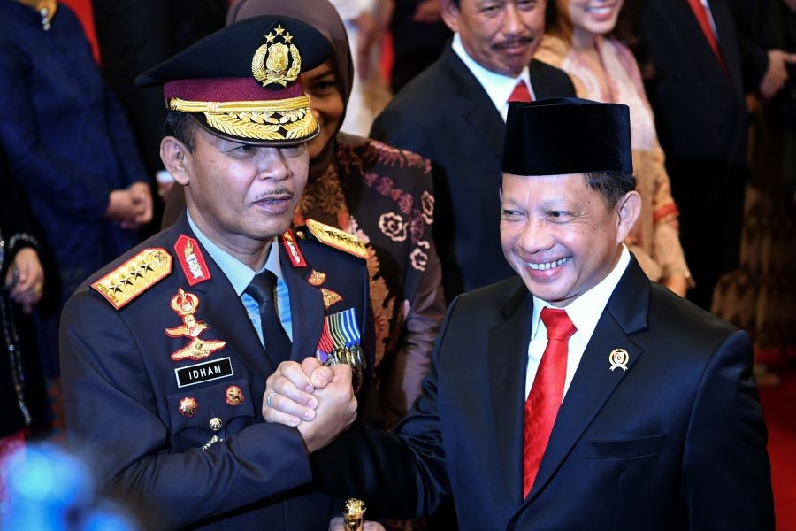 Hari Ini, Tito Serahkan Panji Polri Ke Idham Azis