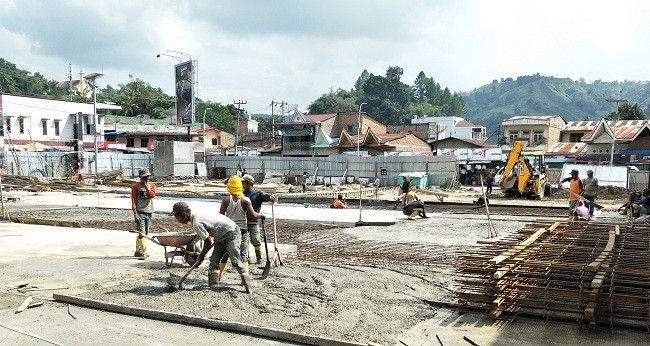 Pembangunan Pelabuhan Ajibata Digenjot Dengan Kerja Lembur