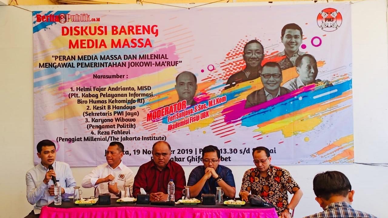 Kemenkominfo Tegas Meminta Jurnalis Dapat Menangkal Hoax Sampai ke Akar-akarnya
