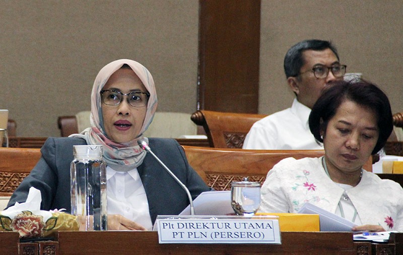Plt Direktur Utama PT PLN RDP Dengan Komisi VII DPR