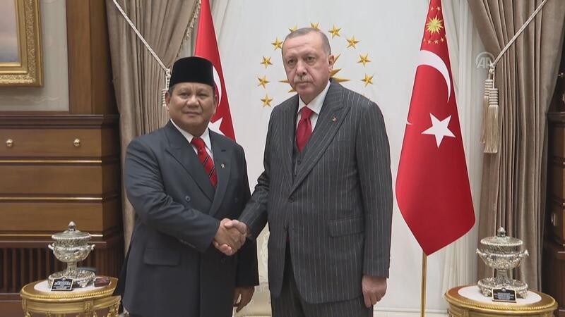 Perkuat Kerja Sama Pertahanan, Menhan Prabowo Bertemu Presiden Erdogan