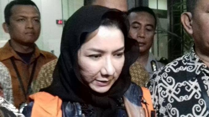KPK Periksa Bekas Bupati Kutai Kartanegara