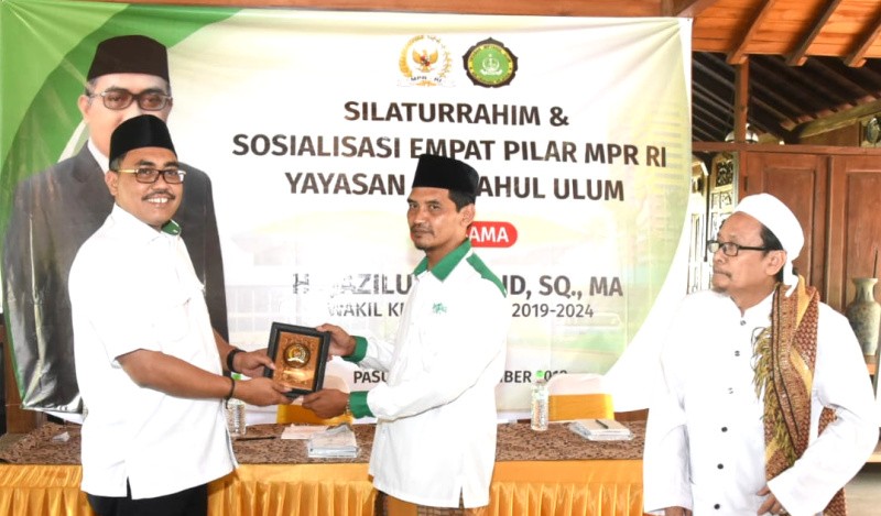 Jazilul Fawaid : Sosialisai Empat Pilar MPR Di Kalangan Santri