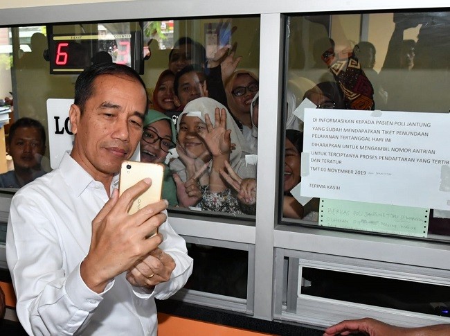 Ketegasan Jokowi Dukung Hukuman Mati Bagi Koruptor Terdengar Garing!