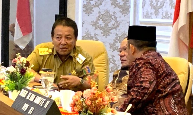 Gubernur Lampung Adukan Masalah Serius Ke Ketua DPD Lanyala Mahmud Mattalitti