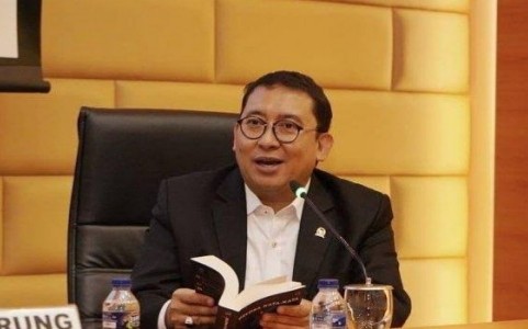 Pencopotan Direksi Garuda Belum Bisa Dinilai Sebagai Gebrakan Erick Thohir