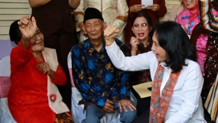 Menteri Bintang Gelar Berbakti Sosial Bareng Penyandang Disabilitas
