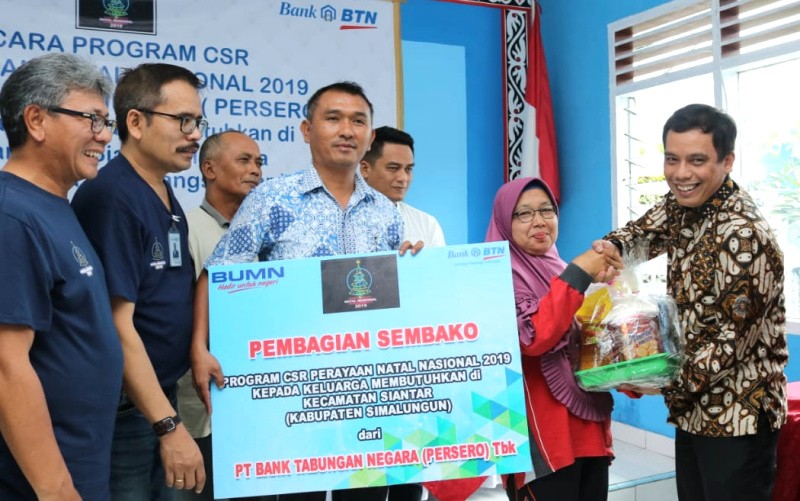 Perayaan Natal, BTN Salurkan Sembako Untuk 500 KK