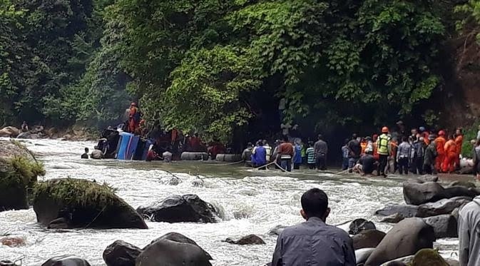25 Korban Meninggal, Kemenhub Minta KNKT dan Kepolisian Usut Kecelakaan Bus Di Pagar Alam