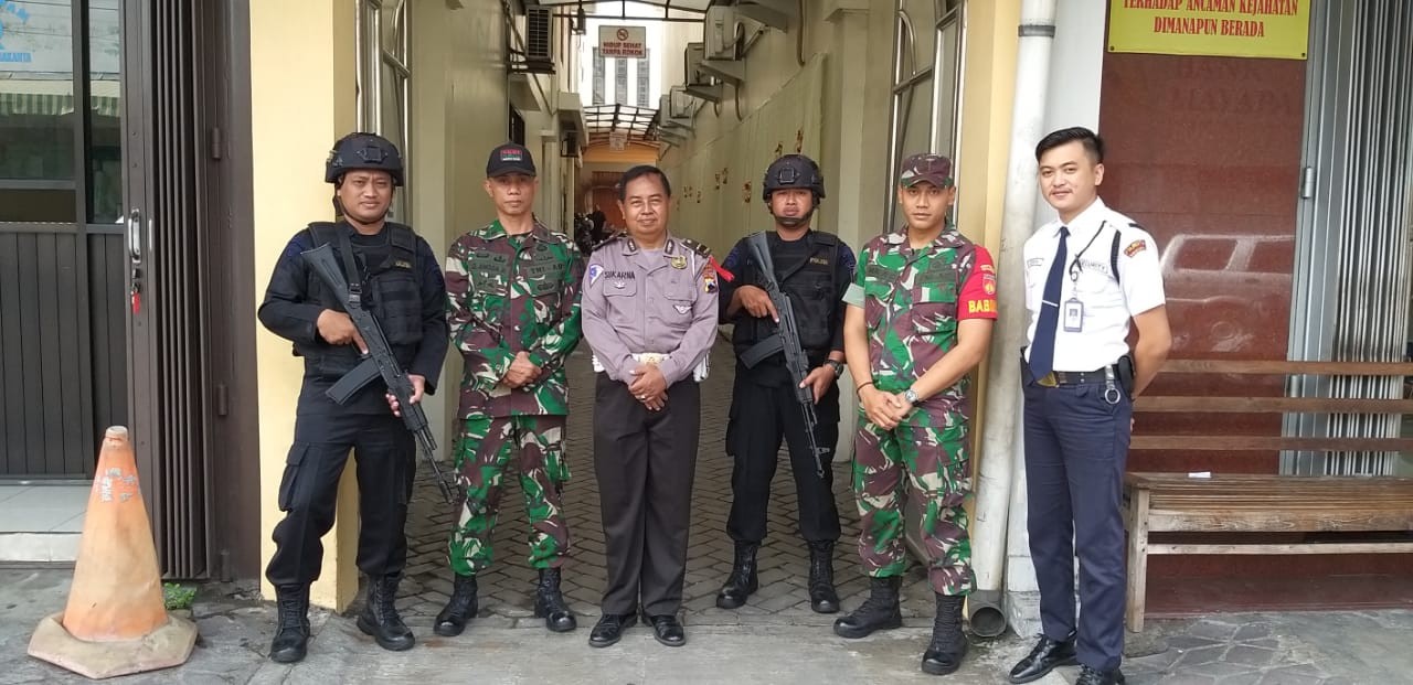 Jangan Sampai Kendor, Itulah Pelaksanaan PAM Pasca Natal di Wilayah Koramil 03/Serengan.