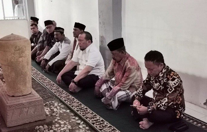 Blusukan Ke Aceh,  La Nyala Ziarah ke Makam Ulama Besar