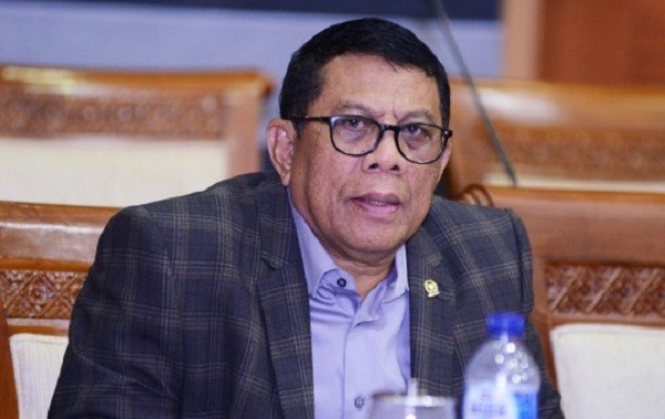 Komisi I Minta TNI Tingkatkan Patroli di Natuna