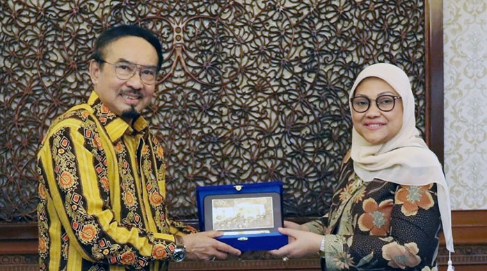 Menaker Ida Fauziyah : Regulasi Baru Di Qatar Diharapkan Buka Peluang Kerja Bagi  PMI