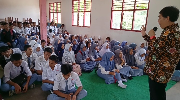 Fakultas Hukum UBK Dirikan Klinik Etika di Sekolah Jurai Wira Kab Way Kanan Lampung.