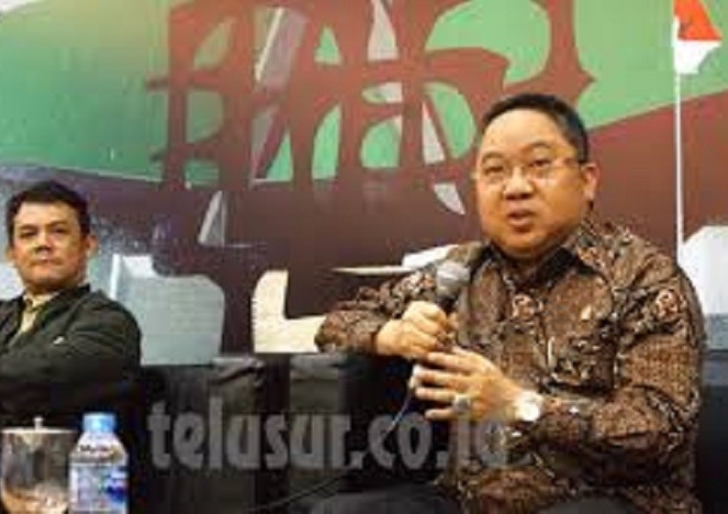 DPR Minta Jokowi Ikut Selesaikan Kemelut TimTeng Selama di UEA