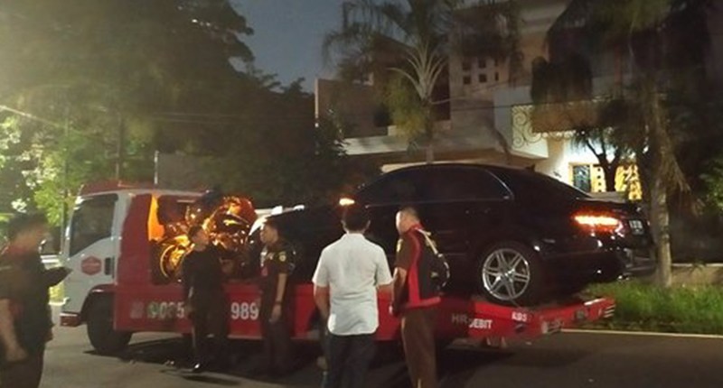 Skandal Jiwasraya, Kejagung Sita Mercedes Benz dan Harley Davidson Hendrisman