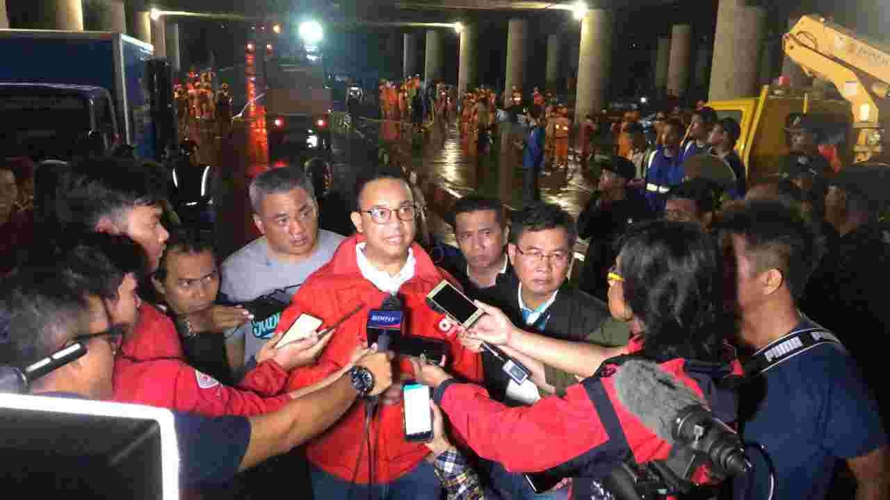 Anies Baswedan Tegaskan Bertanggung Jawab Atasi Banjir di Jakarta