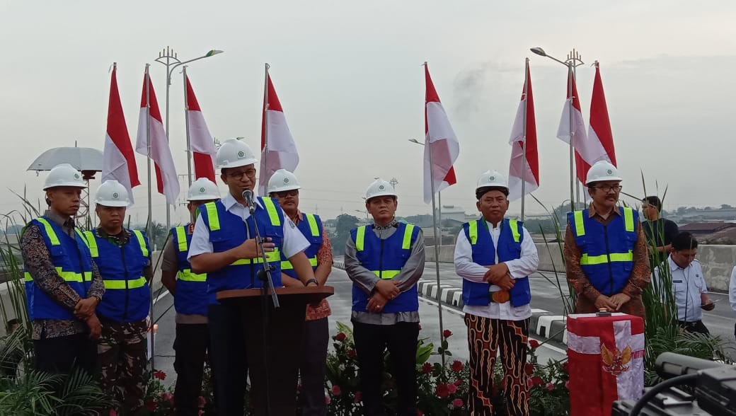 Anies Hadiri Peresmian Dua Fly Over di Bekasi