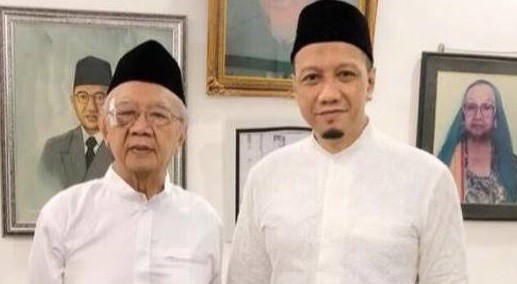 Gus Sholah Dimakamkan di Tebu Ireng, Di Samping Kuburan Gus Dur