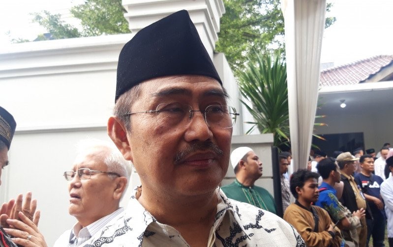 Jimly: Keteladanan Gus Sholah Bisa Mempersatukan dan Merekatkan