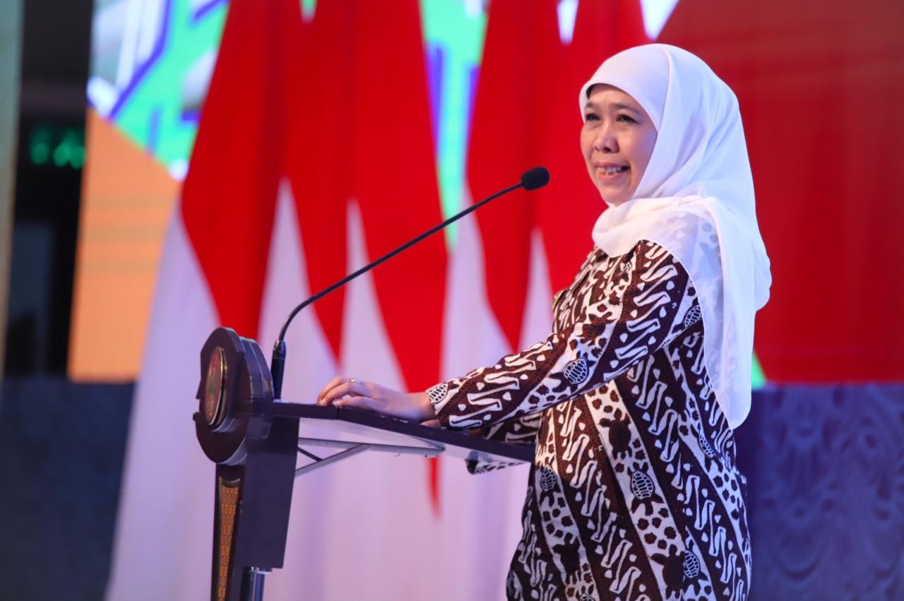 Khofifah Luncurkan Kartu Prakerja Melalui Teaching Factory