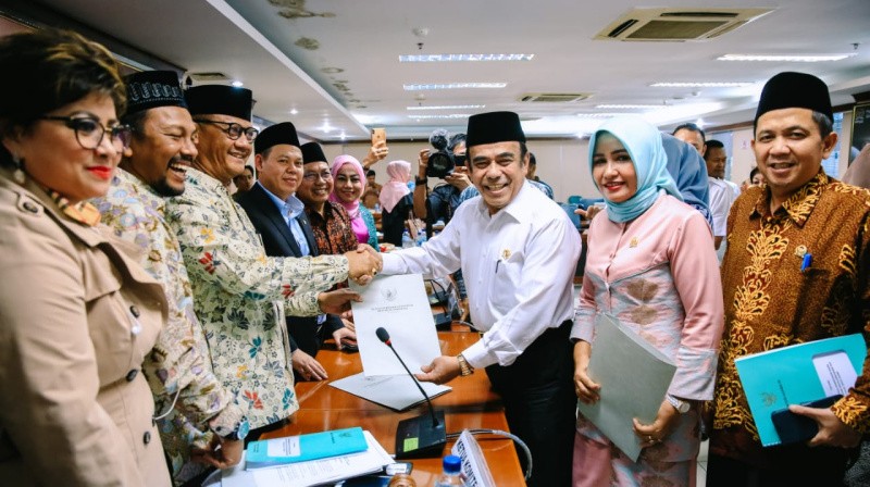 DPD RI Berharap Pemerintah Antisipasi Perkemban Dan Teknologi Informasigan Globalisasi