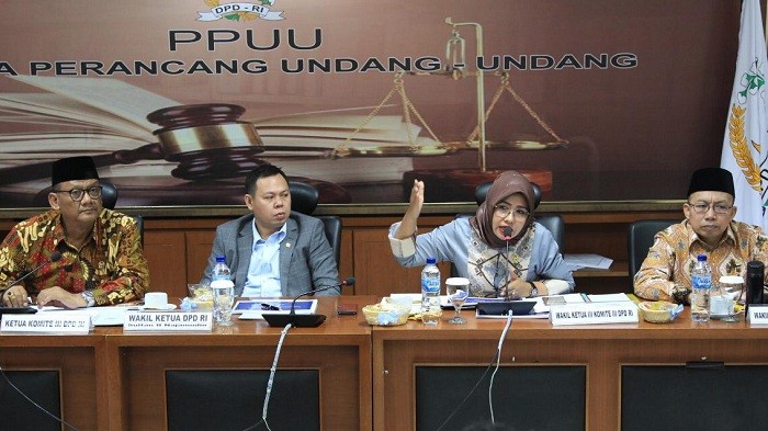 Tingkatkan Pendapatan Sektor Pariwisata, DPD Gandeng Kemenparekraf