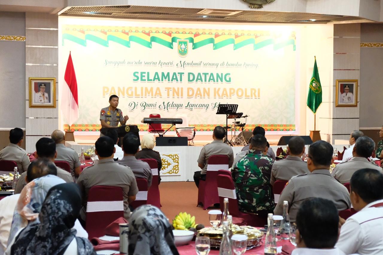 Kapolri Tekankan Tangani Karhutla Harus Dengan Hati Bersih Dan Ikhlas
