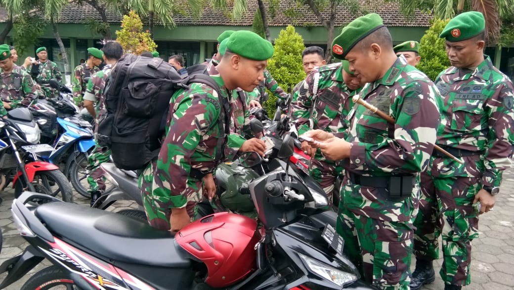 Dandim Lamongan Minta Personilnya Taat Berlalu Lintas