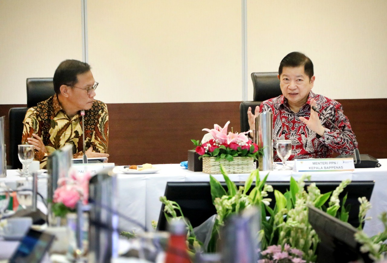 Rapat Koordinasi Menteri PPN/Kepala Bappenas Dengan BPS Membahas Program Sensus Penduduk 2020