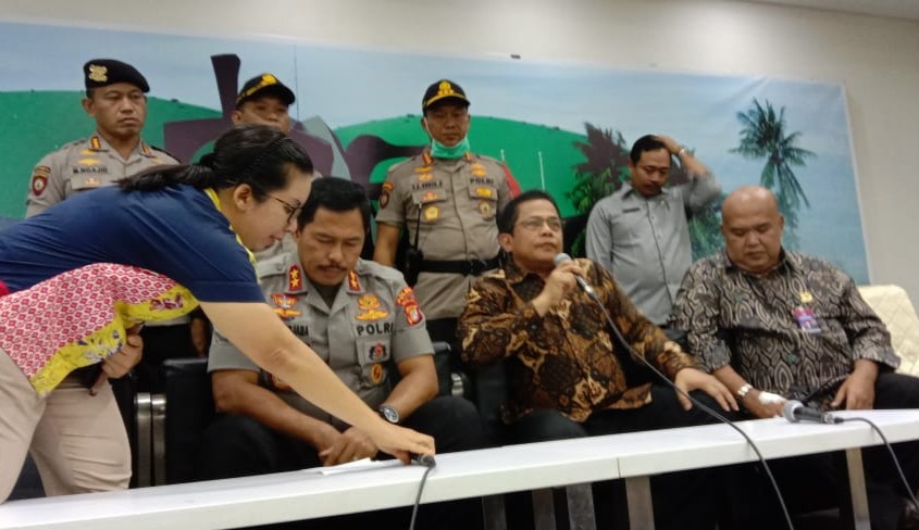 Sekjen DPR: Tak Ada Kebakaran, Cuma Sistem Aerosol Error Keluarkan Asap