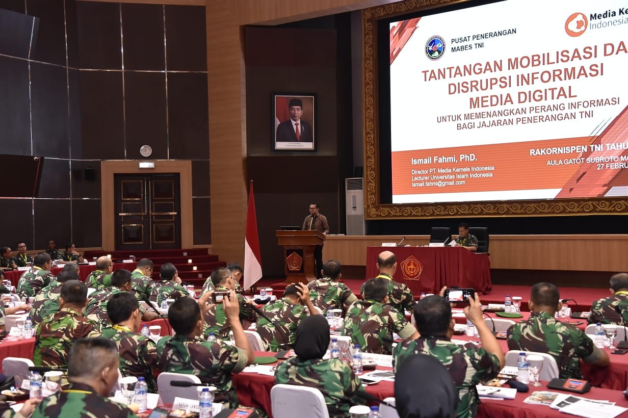 164 Pejabat Penerangan TNI Terima Pembekalan Strategi Opini Publik