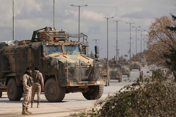 AS Siap Suplai Amunisi dan Makanan untuk Pasukan Tirki Idlib