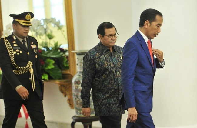 Jokowi Diminta Berhenti Ngotot Tarik Investasi, Utamakan Keselamatan Masyarakat