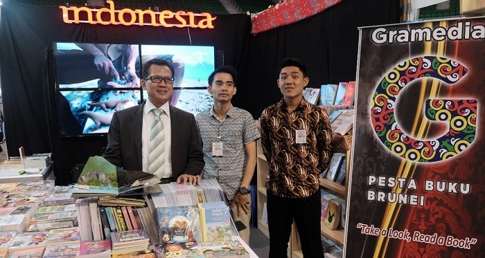 Buku Indonesia Laku Keras di Brunei, Keuntungan hampir 90 juta