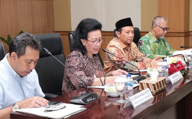Massa Reses, Anggota DPD RI Provinsi DIY Rapat Dengan BPS Terkait Sensus Penduduk Tahun 2020.