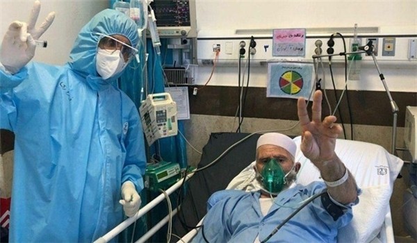 Kakek Berusia Lebih dari Seabad di Iran Sembuh dari Covid-19