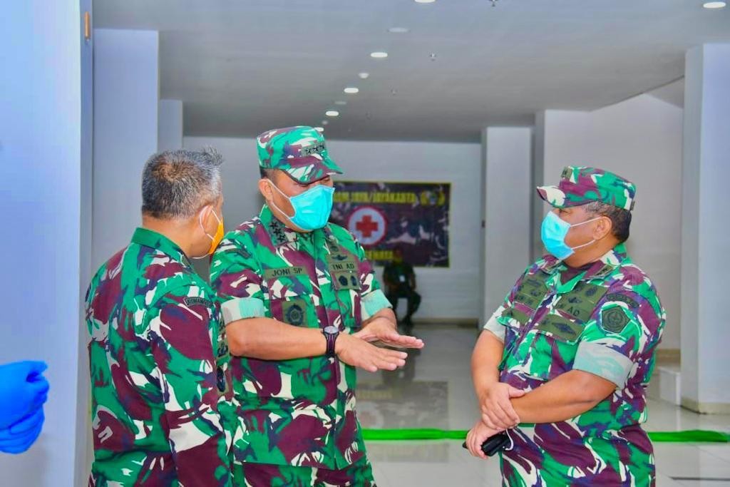 Kasum TNI Tinjau Rumkit Darurat Covid-19 di Wisma Atlet Kemayoran