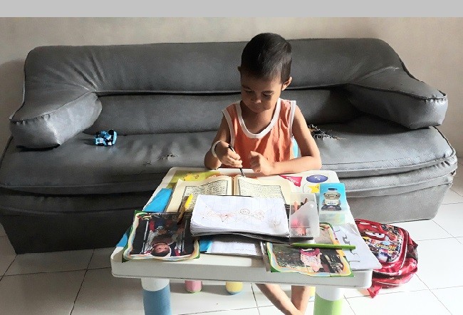Ingin Anak Betah Belajar Saat #Dirumahaja, Ini Kiatnya