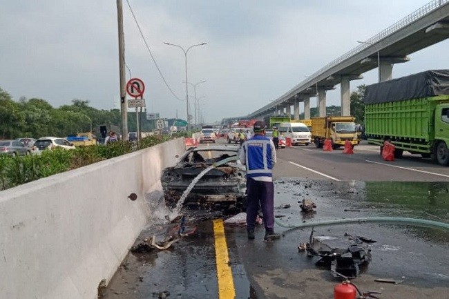 Wakil Jaksa Agung Arminsyah Meninggal Akibat Kecelakaan di Tol Jagorawi