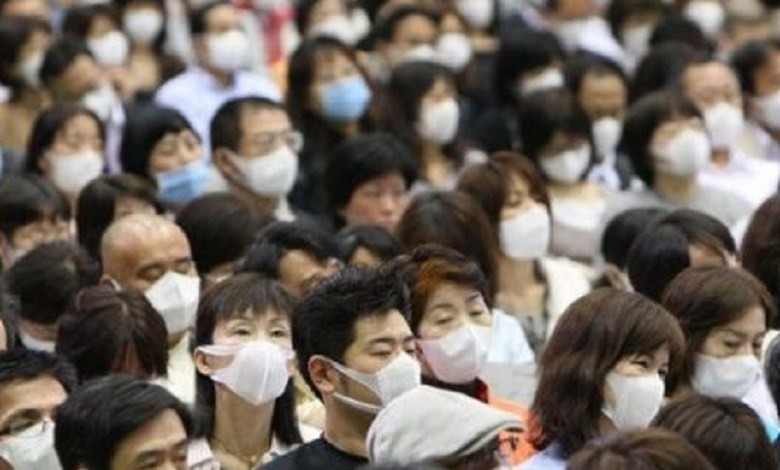 Pemerintah Wajibkan Warga Kenakan Masker saat Beraktivitas di Luar Rumah