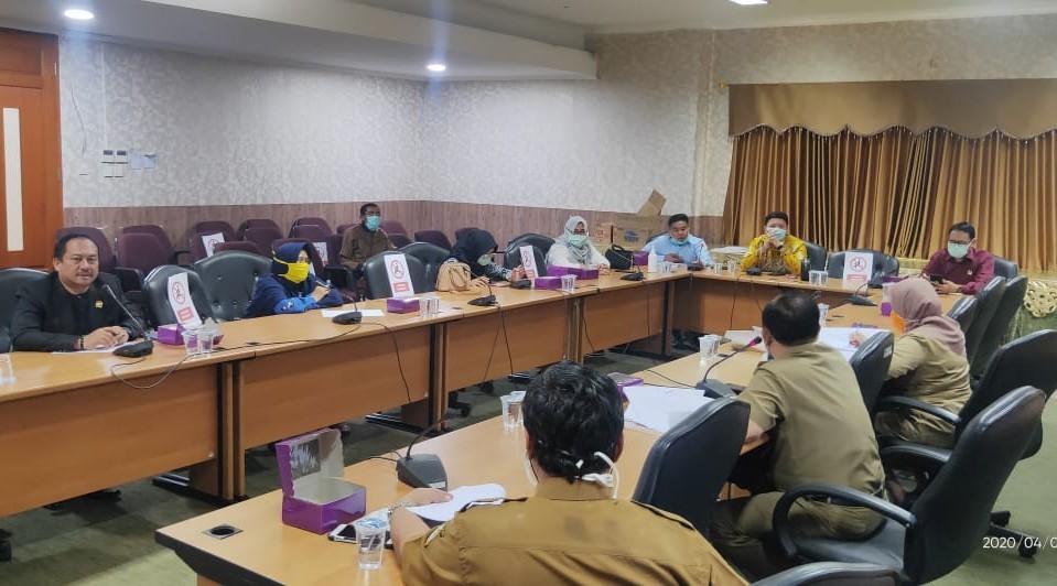 Atasi Corona, Pemda Bekasi Akan Berikan RP 203.000 Untuk Pemulung dan Ojol