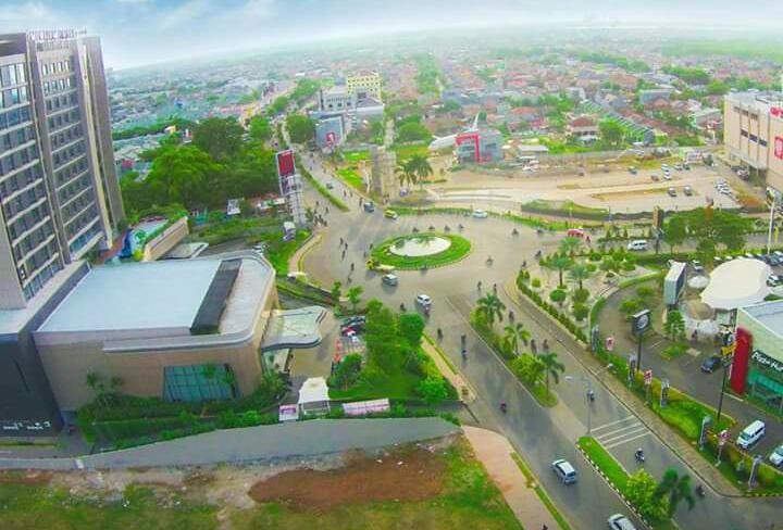 Pusat Perbelanjaan Di Karawang Ditutup, Kecuali Gerai Sembako & Apotek