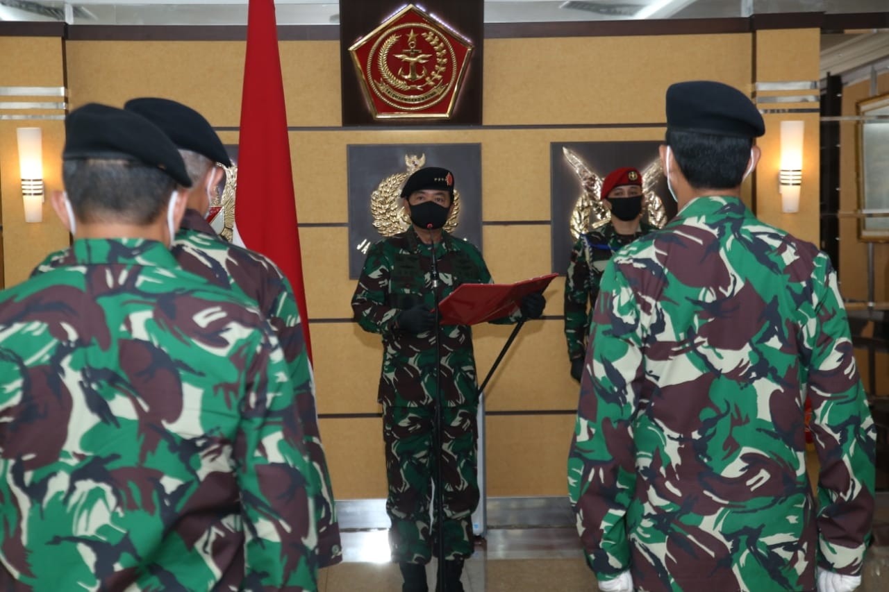 Panglima TNI Pimpin Sertijab Kepala Badan Pembinaan Hukum
