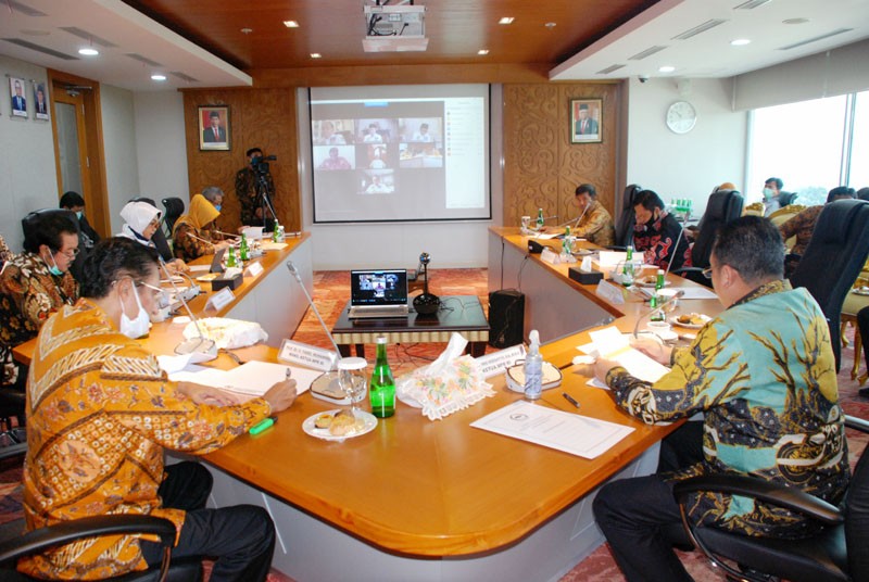 Ketua MPR Bambang Soesatyo Pimpin Rapat Secara Virtual