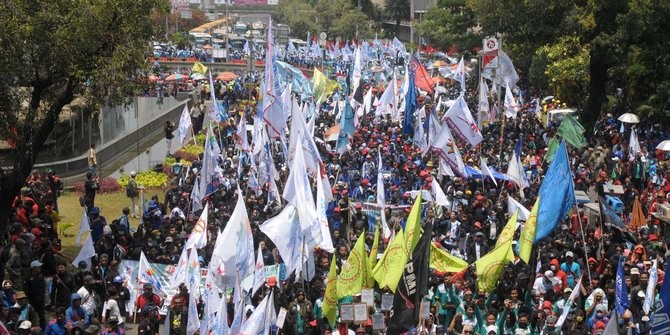 DPR Kebut Omnibus Law di Tengah Pandemi, Buruh Bakal Demo Besar-besaran Di 30 Provinsi 