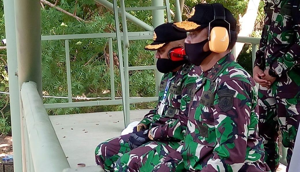 Dankodiklatal Tinjau Kesiapan Fasilitas Doper Lattek Dikko Siswa Marinir di Situbondo